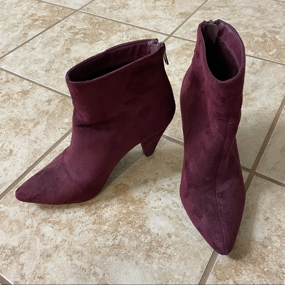 Maroon booties